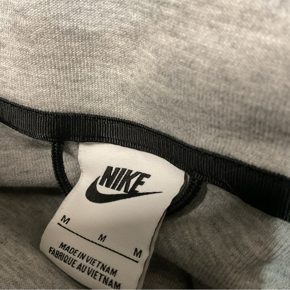Nike Zip Up Hoodie Gray Full Zip Sweatshirt Mens Medium Swoosh Athletic Jacket - Picture 4 of 5